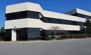 125 Peters Rd, New Holland, PA à louer - Photo de l’immeuble – Image 2 sur 8