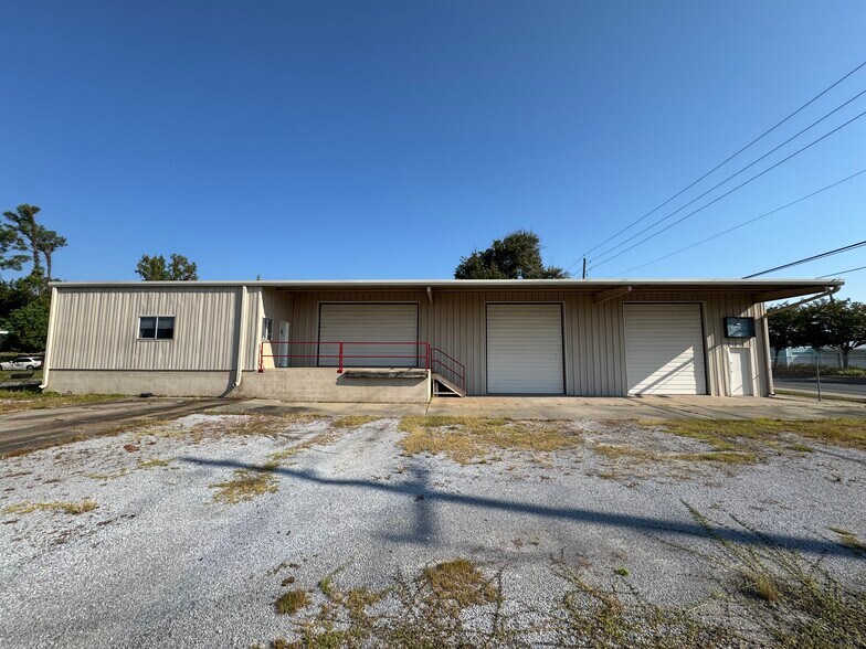 1605 W 16th St, Panama City, FL à vendre - Photo de l’immeuble – Image 1 sur 19