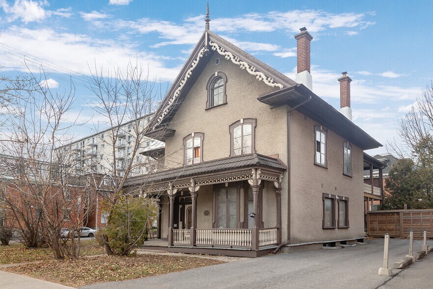 245 Laurier Av E, Ottawa, ON à vendre - Photo de l’immeuble – Image 3 sur 23