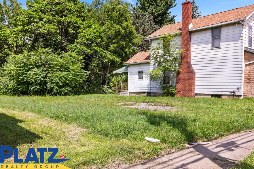 506 Vienna Ave, Niles, OH à vendre - Photo de l’immeuble – Image 2 sur 13