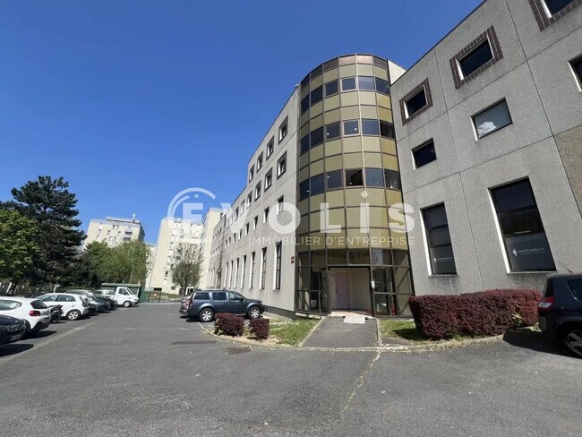 Plus de détails pour Bureau à vendre
