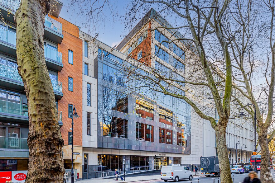 14-22 Gray's Inn Rd, Londres à louer - Photo de l’immeuble – Image 1 sur 20