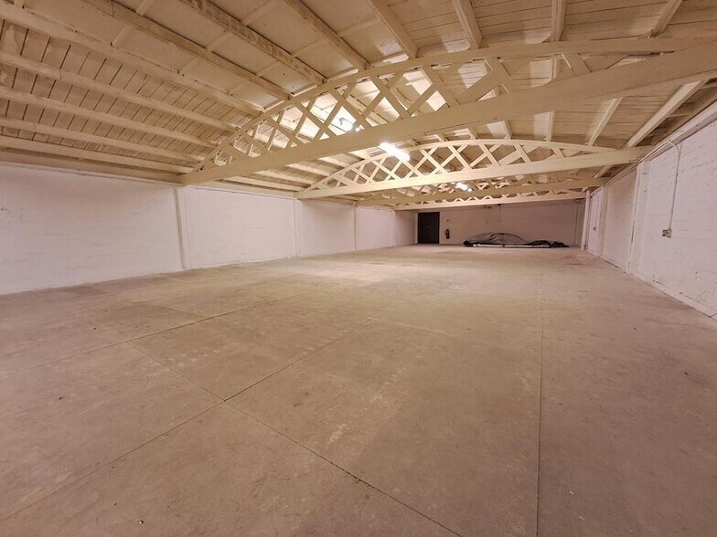 15 Rolfe St, Smethwick à louer - Photo de l’immeuble – Image 3 sur 24