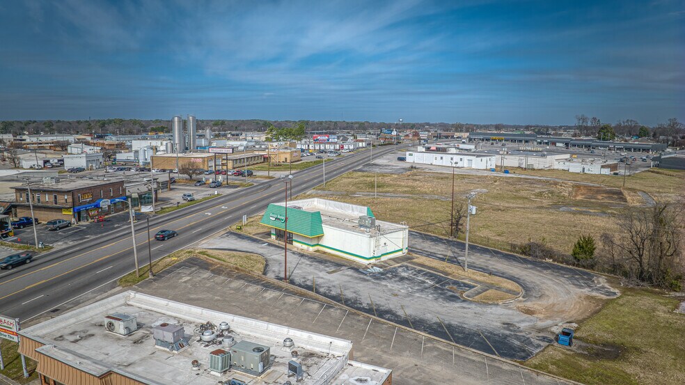 1716 6th Ave SE, Decatur, AL à vendre - Photo de l’immeuble – Image 2 sur 19