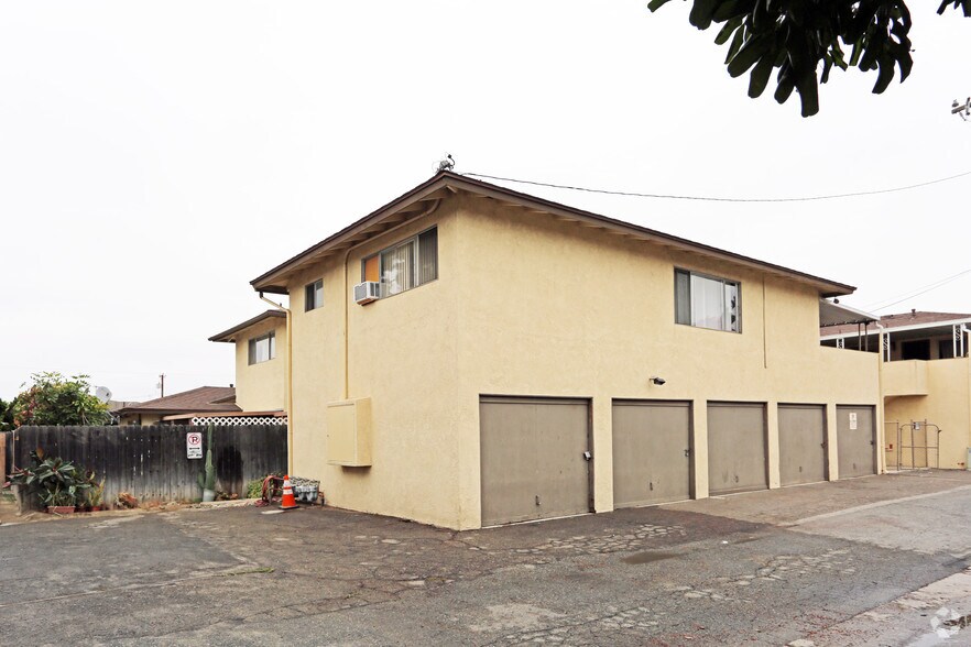 13282 Fletcher St, Garden Grove, CA à vendre - Photo de l’immeuble – Image 3 sur 3