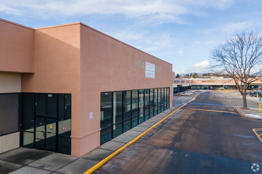 7815-7899 Wadsworth Blvd, Arvada, CO à louer - Photo de l’immeuble – Image 2 sur 12