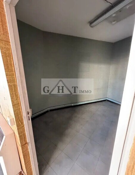 Local commercial dans Palaiseau à louer - Photo de l’immeuble – Image 3 sur 6