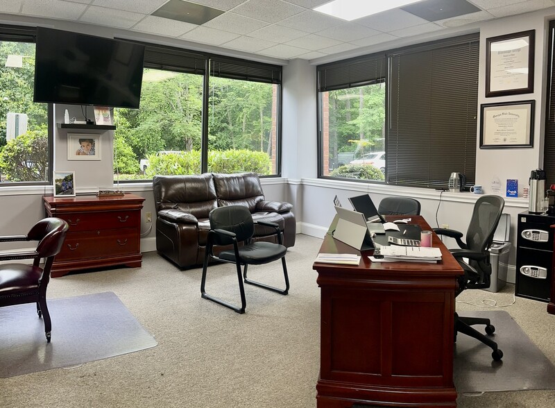 401 Westpark Ct, Peachtree City, GA à louer - Photo intérieure – Image 3 sur 22