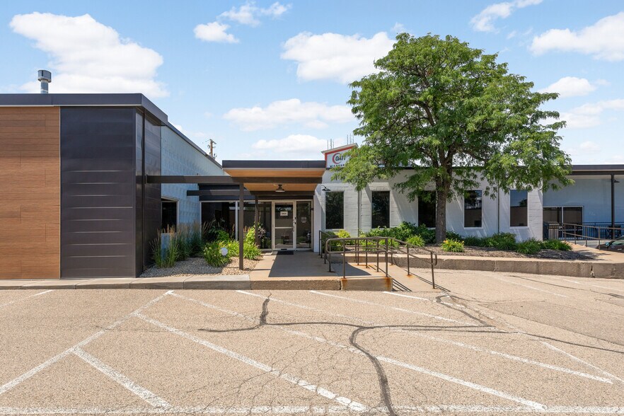 4950 W 78th St, Bloomington, MN à vendre - Photo de l’immeuble – Image 2 sur 28
