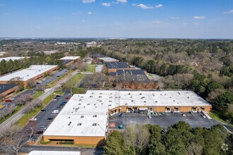 1346 Oakbrook Dr, Norcross, GA - Vue aérienne vue de carte