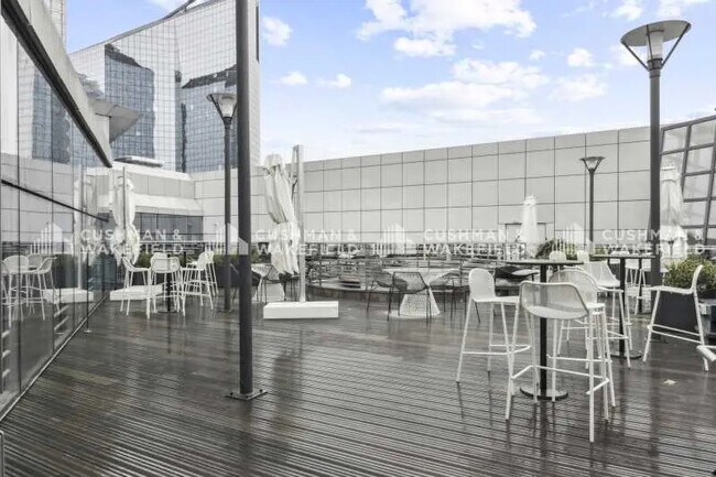 Plus de détails pour Bureau à louer