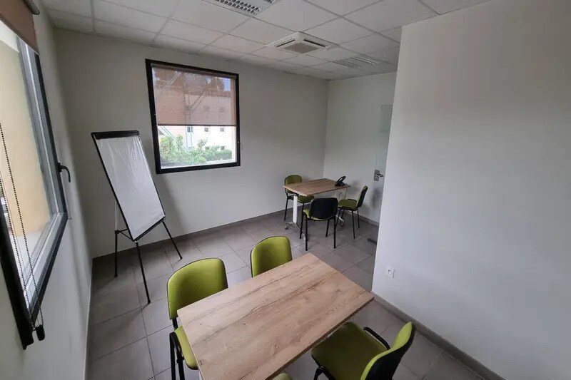 Bureau dans Perpignan à louer - Photo de l’immeuble – Image 2 sur 6
