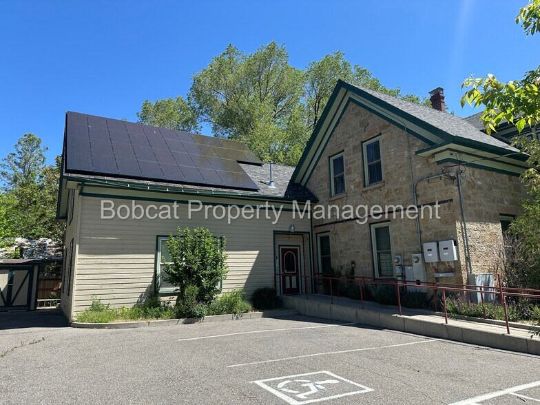 550 W Musser St, Carson City, NV à louer - Photo de l’immeuble – Image 2 sur 27