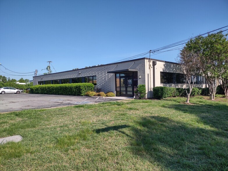 608 Norris Ave, Nashville, TN à louer - Photo de l’immeuble – Image 2 sur 14