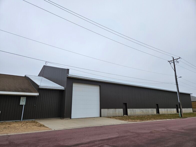 500 Armstrong Blvd N, Saint James, MN à vendre - Photo de l’immeuble – Image 3 sur 17
