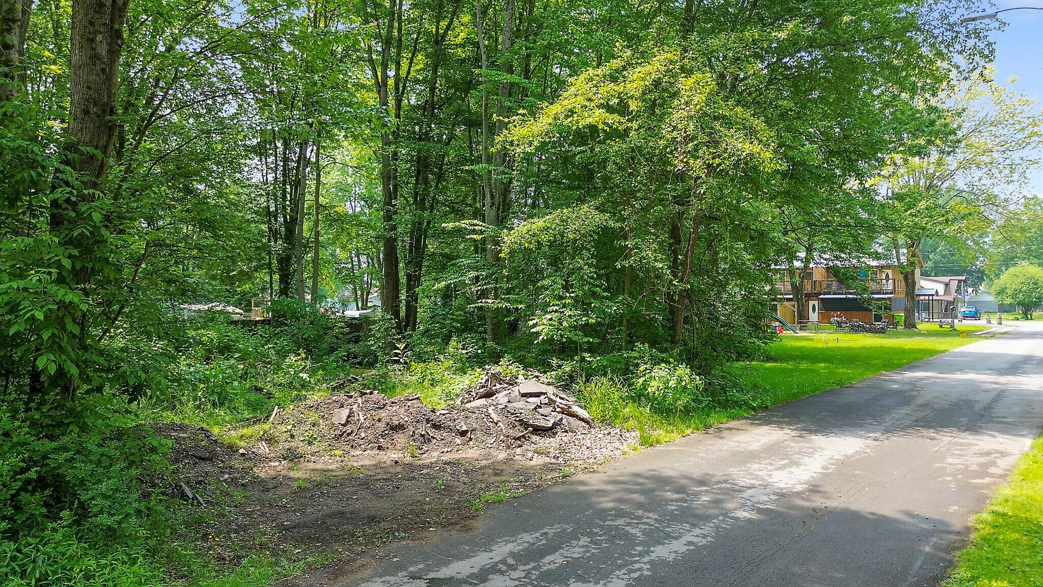 21st Ave, Sylvan Beach, NY à vendre Photo principale– Image 1 sur 2