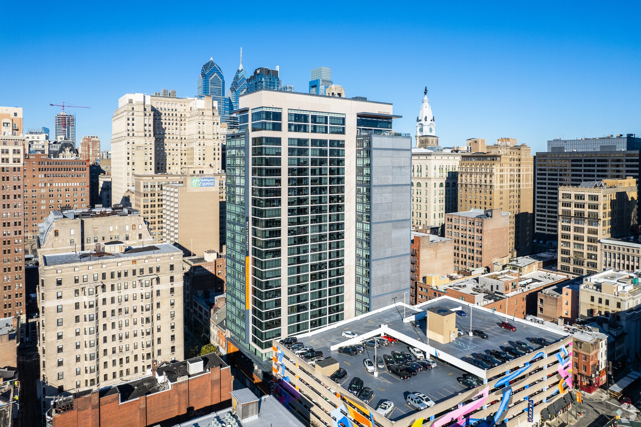 1213 Walnut St, Philadelphia, PA à louer Photo principale– Image 1 sur 123