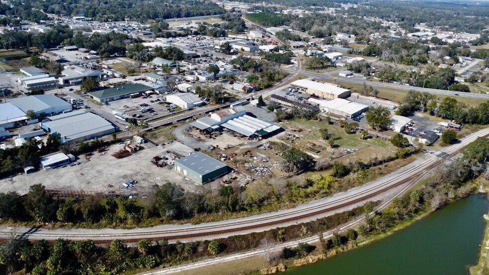 206 NE 9th St, Ocala, FL à vendre - Photo de l’immeuble – Image 3 sur 10