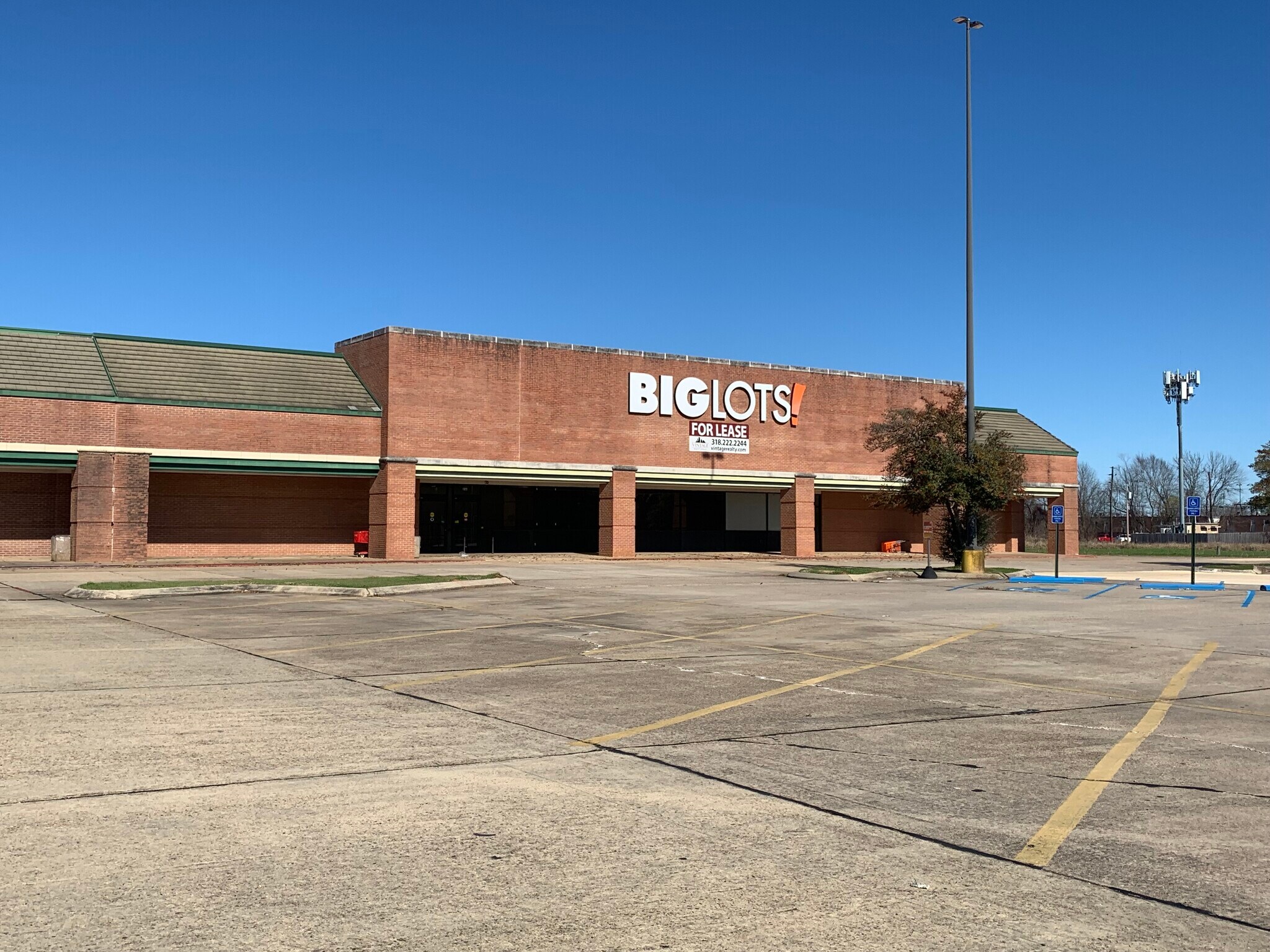 3161 E Texas St, Bossier City, LA à louer Photo de l’immeuble– Image 1 sur 5