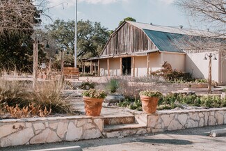 Plus de détails pour 13893 US Highway 87, Adkins, TX - Local d’activités à vendre