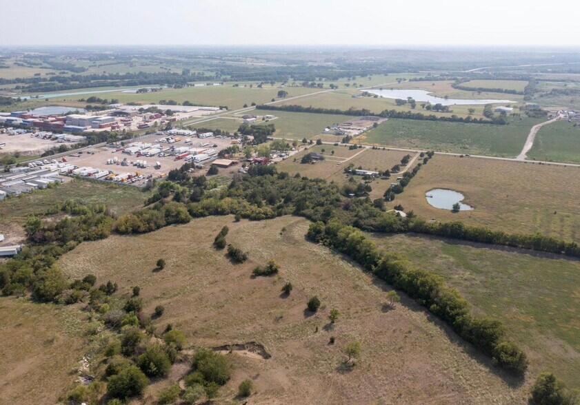 TBD Roberts Road, Ferris, TX à vendre - Photo de l’immeuble – Image 2 sur 10