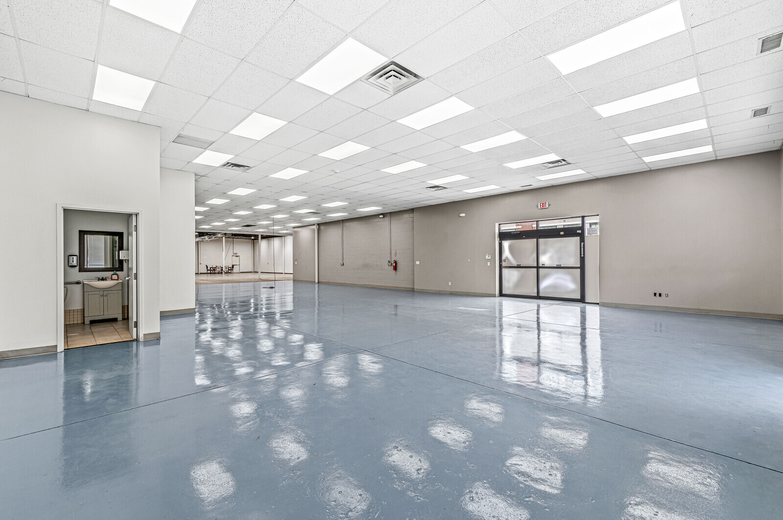 1340 N Illinois St, Indianapolis, IN à louer Photo intérieure– Image 1 sur 11