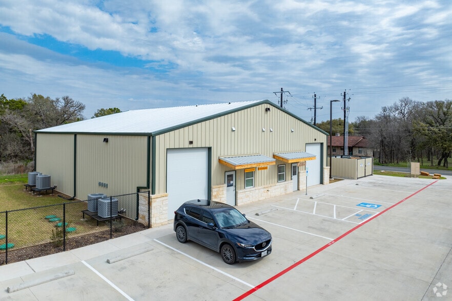 12700 Lowden Ln, Manchaca, TX à louer - Photo principale – Image 1 sur 6