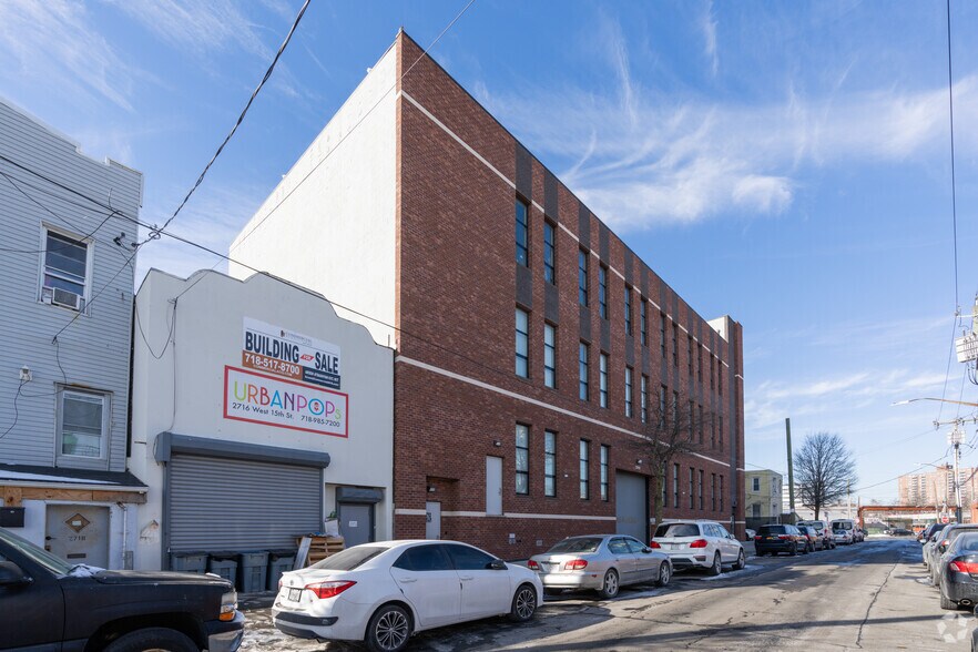 2701 W 15th St, Brooklyn, NY à vendre - Photo de l’immeuble – Image 3 sur 5