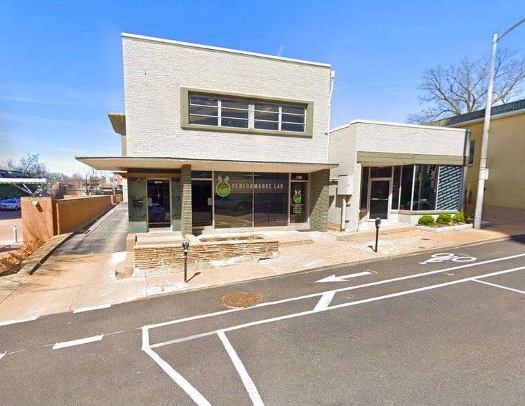 8009 Maryland Ave, Saint Louis, MO à louer - Photo principale – Image 2 sur 2