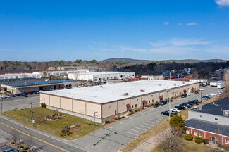 Plus de détails pour 35-55 York Ave, Randolph, MA - Industriel/Logistique à louer