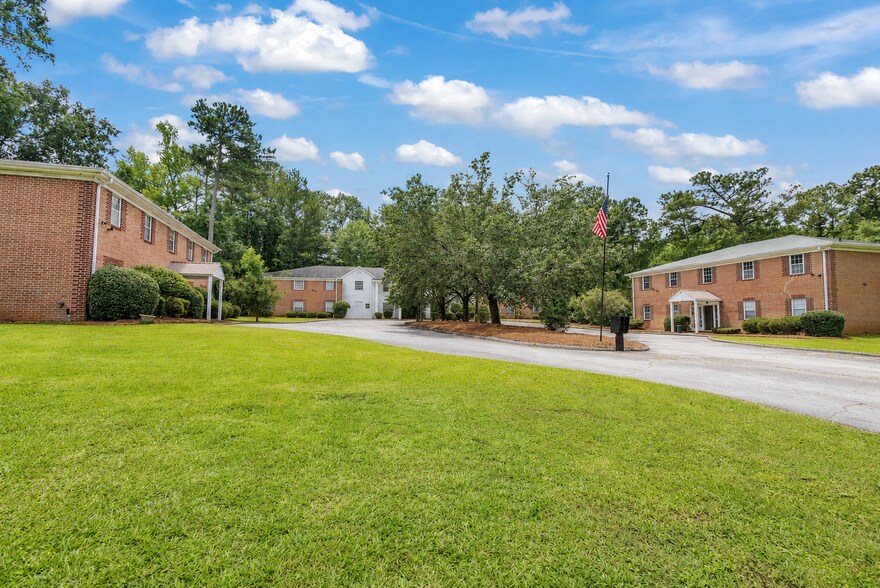 170 Westwood Dr, Thomson, GA à vendre - Photo de l’immeuble – Image 2 sur 50