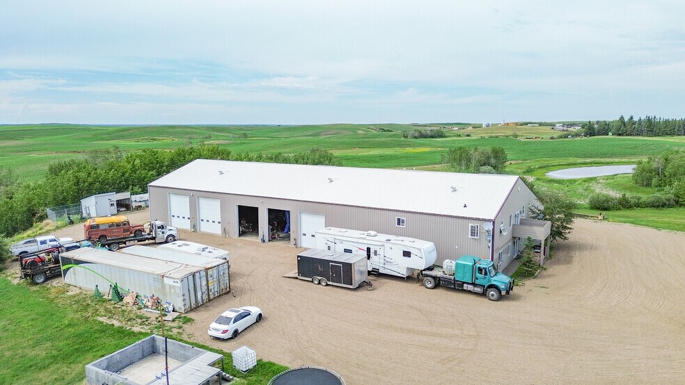 40446 AB-56, Rochon Sands, AB à vendre - Photo de l’immeuble – Image 1 sur 31