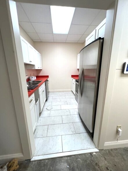 1410 Apache Dr, Mccomb, MS à louer - Photo intérieure – Image 2 sur 30