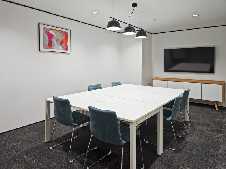 660 N Main Ave, San Antonio, TX à louer - Photo de l’immeuble – Image 1 sur 8
