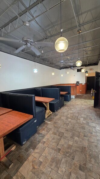 12603-12659 NW 17th St, Miami, FL à louer - Photo intérieure – Image 3 sur 12