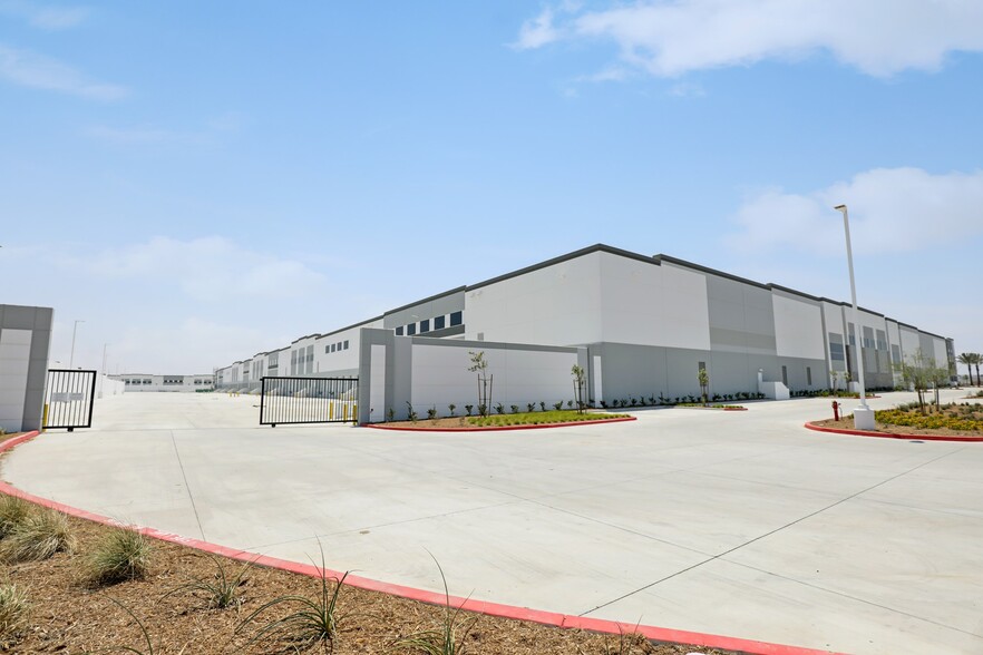 3600 Redlands Ave, Perris, CA à louer - Photo de l’immeuble – Image 2 sur 7