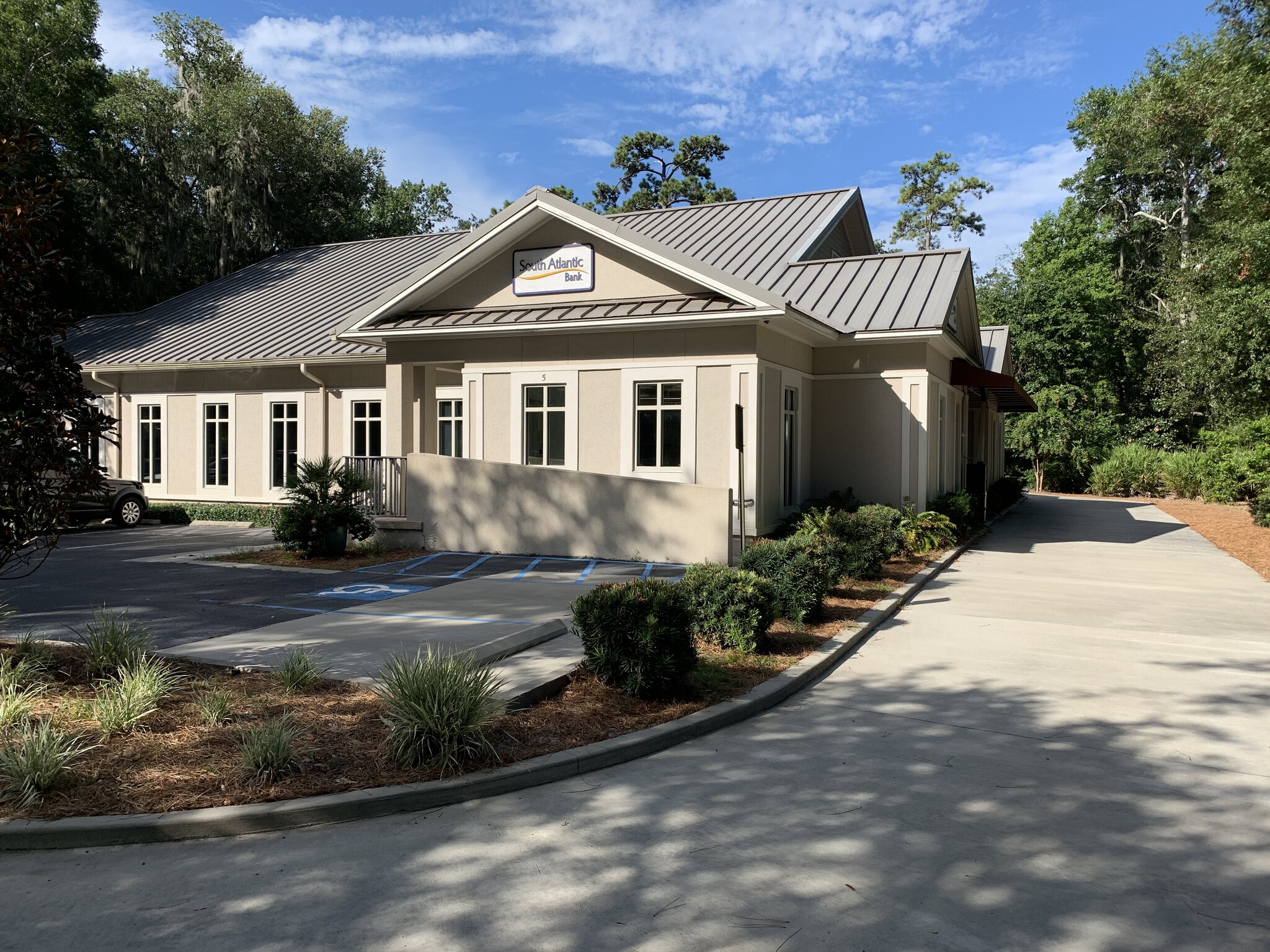 6 Park Ln, Hilton Head Island, SC à louer Photo principale– Image 1 sur 2