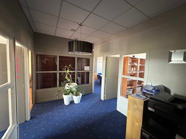 Bureau dans Saint-Étienne à vendre Photo intérieure– Image 1 sur 7