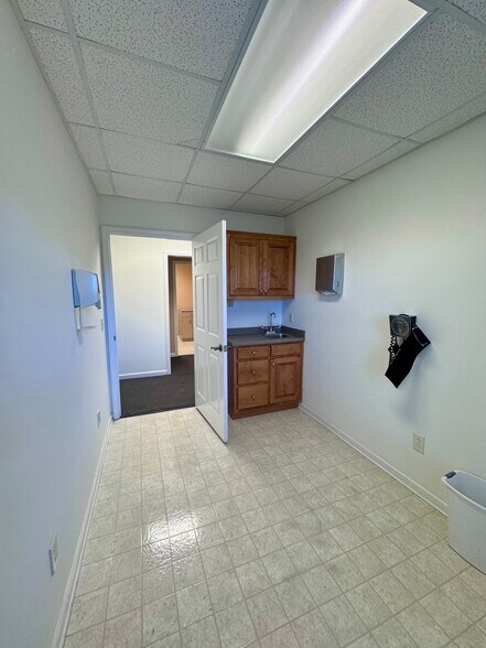 70 Mountain Dr, Dahlonega, GA à louer - Photo de l’immeuble – Image 3 sur 11