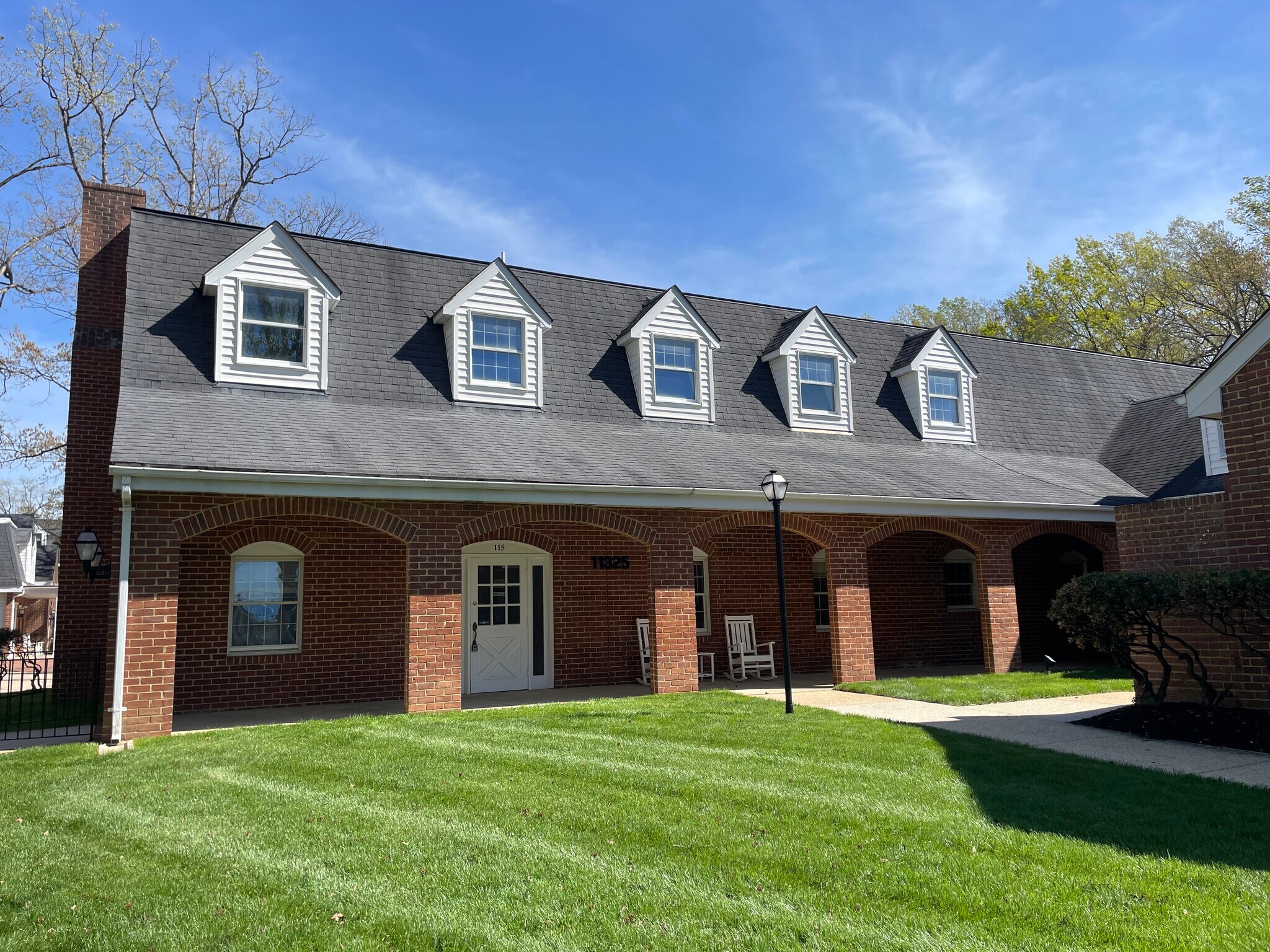 11325 Pembrooke Sq, Waldorf, MD à vendre Photo principale– Image 1 sur 5