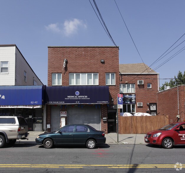 62-40 Forest Ave, Ridgewood, NY à louer - Photo de l’immeuble – Image 2 sur 2