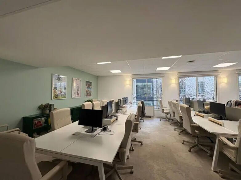 65 Rue De La Victoire, Paris à louer - Photo de l’immeuble – Image 1 sur 24