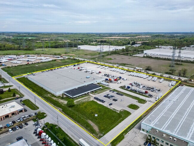 Plus de détails pour 8069 Lawson Rd, Milton, ON - Industriel/Logistique à louer