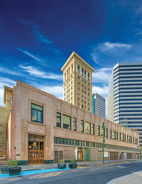 1220-1240 Broadway, Oakland, CA à louer - Photo de l’immeuble – Image 1 sur 3