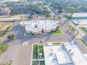 2101 S Cynthia St, McAllen, TX à vendre Photo intérieure– Image 1 sur 6