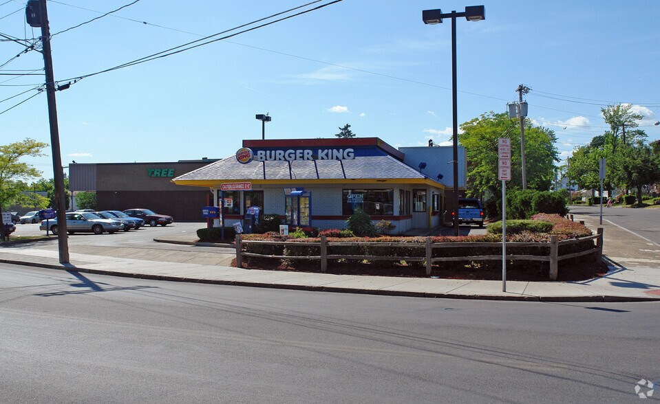 623 Butternut St, Syracuse, NY à vendre - Photo de l’immeuble – Image 3 sur 4