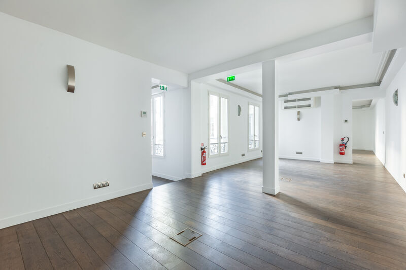 11 Rue Saint-Florentin, Paris à louer Photo de l’immeuble– Image 1 sur 12