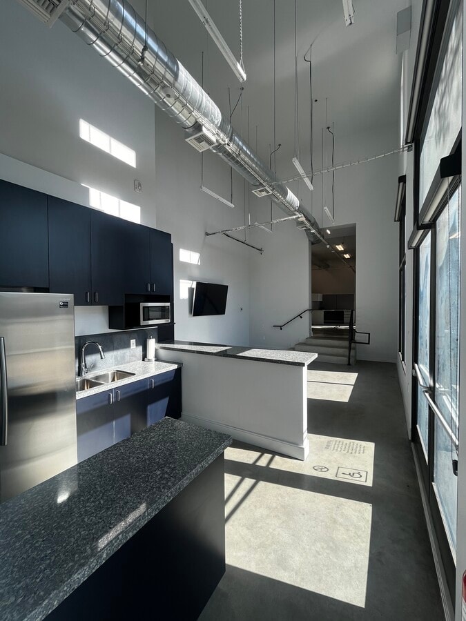 820 Mission St, South Pasadena, CA 91030 - Lot B - - Photo intérieure - Image 1 of 6