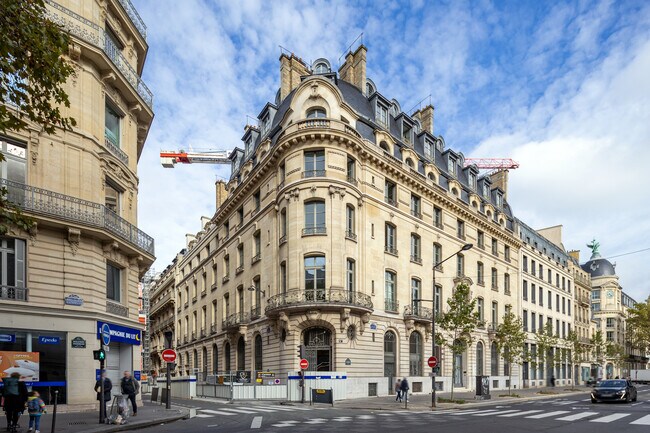 Plus de détails pour 78 Rue D'Anjou, Paris - Bureau à louer