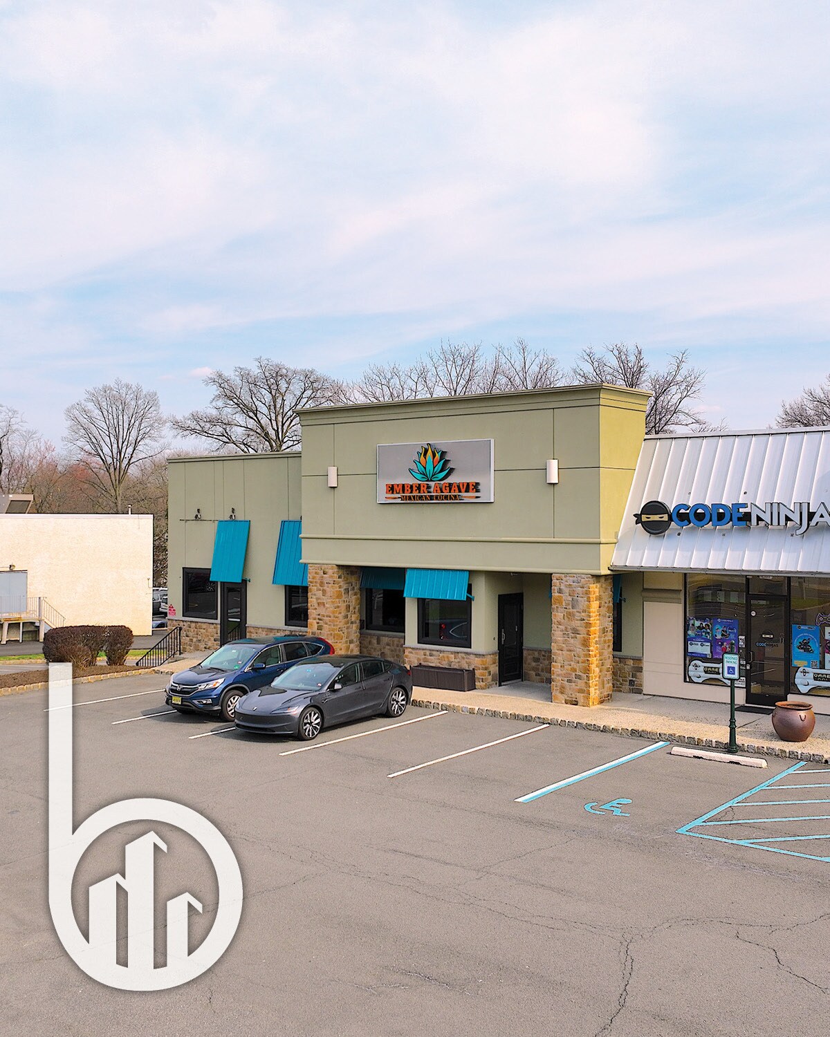 215 Route 22 E, Green Brook, NJ à louer Photo principale– Image 1 sur 7
